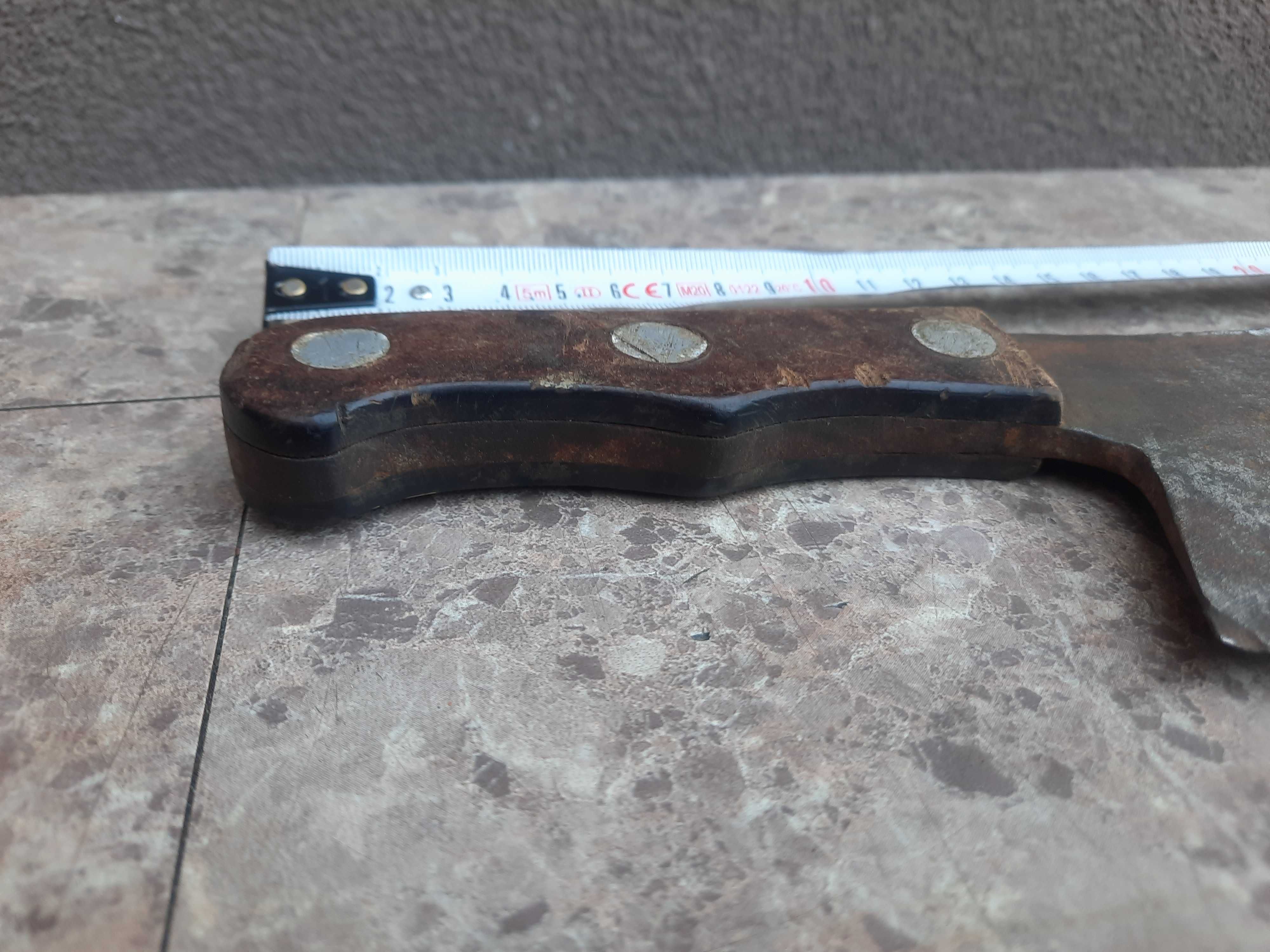 113 Stary solidny tasak narzędzie bakelit