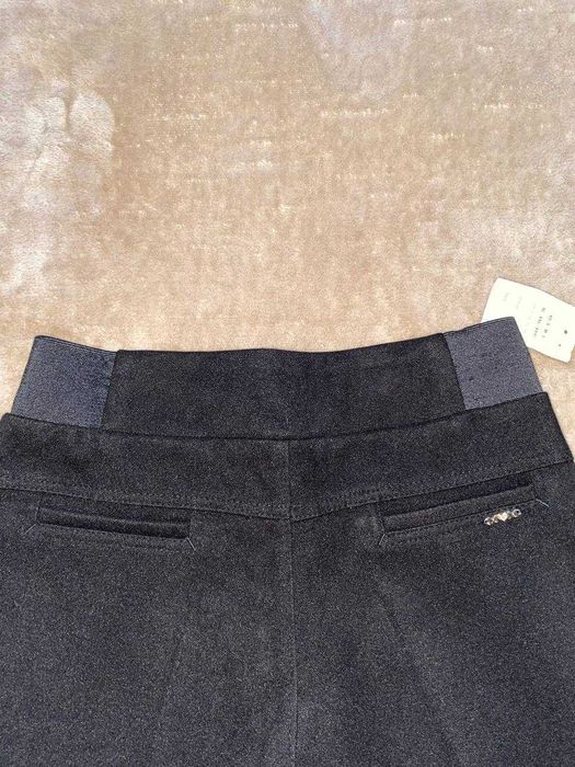 Класичні брюки жіночі