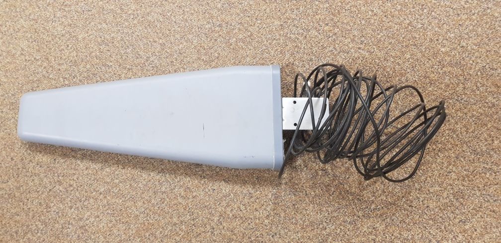 Antena kierunkowa Tajfun 23dBi