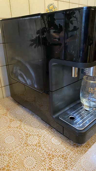 Miele CM 6350. 2021 рік Заварний блок.