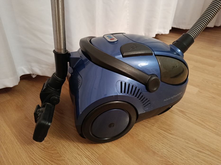 Пилосос Vitek VT-1834 B