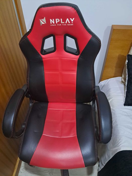 Cadeira Gaming NPLAY Vermelha e preta