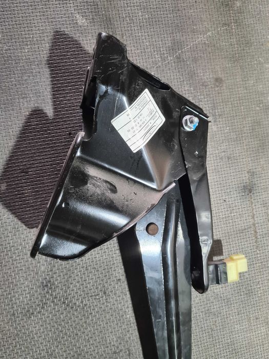 Mercedes Vito 639 3.0 pedał hamulca automat