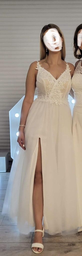Suknia ślubna, piękna
