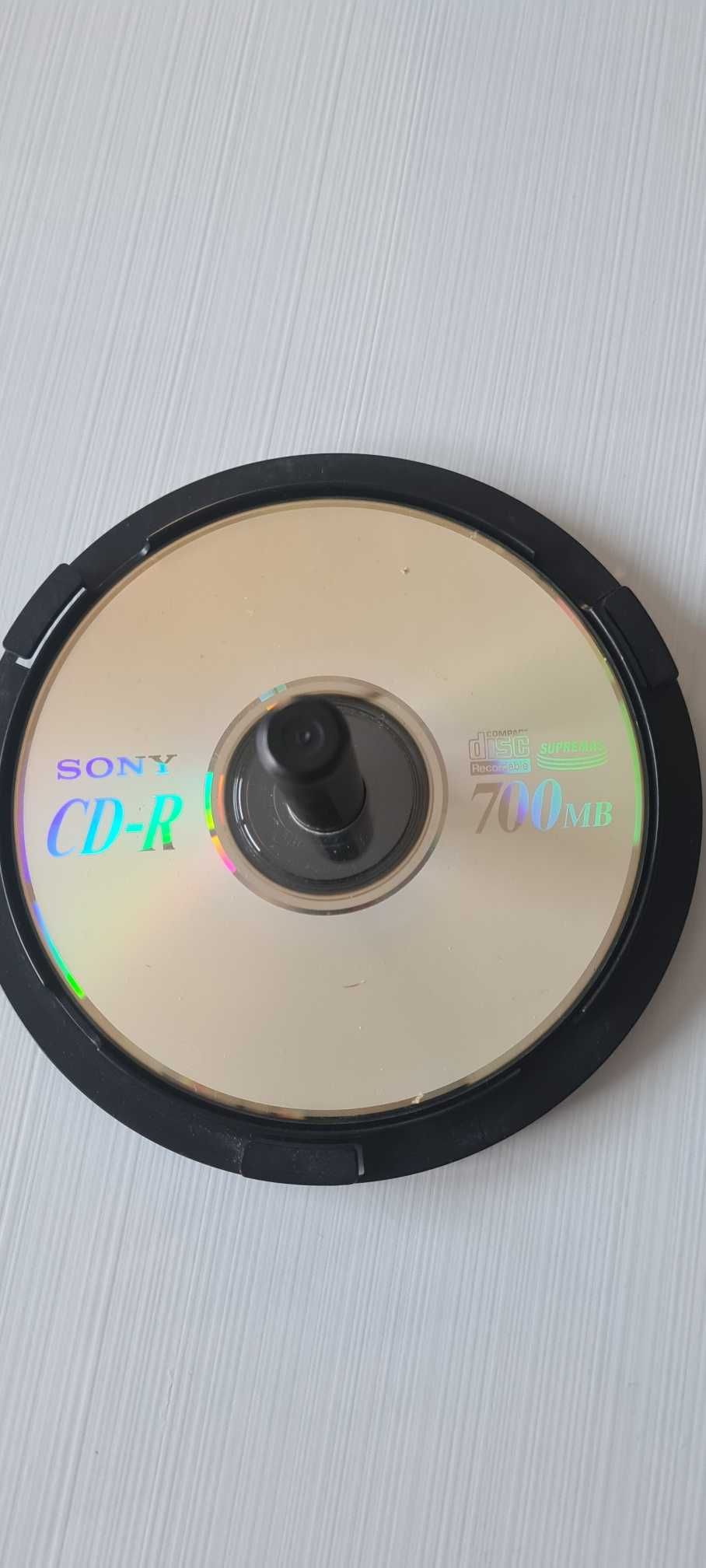 Conjunto de CDs Virgens em Cakebox ou Caixa Individual Nunca Usados