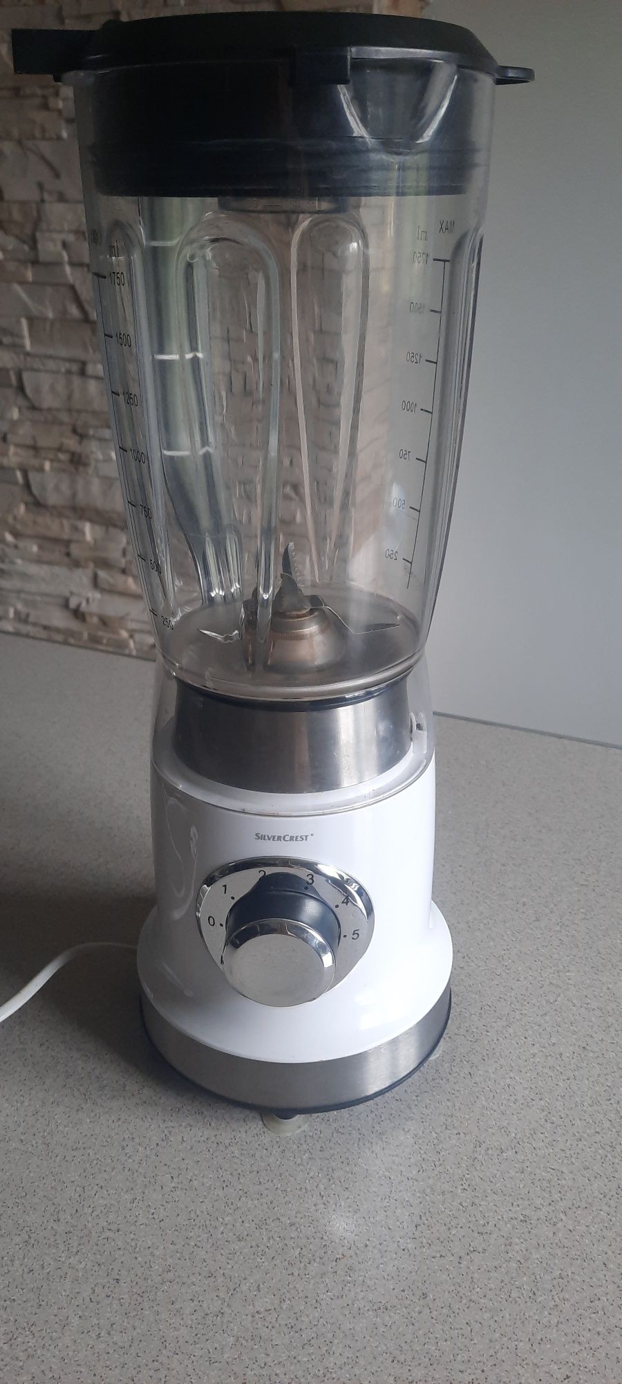 Blender kielichowy mikser Silvercrest SSDMD 600A1