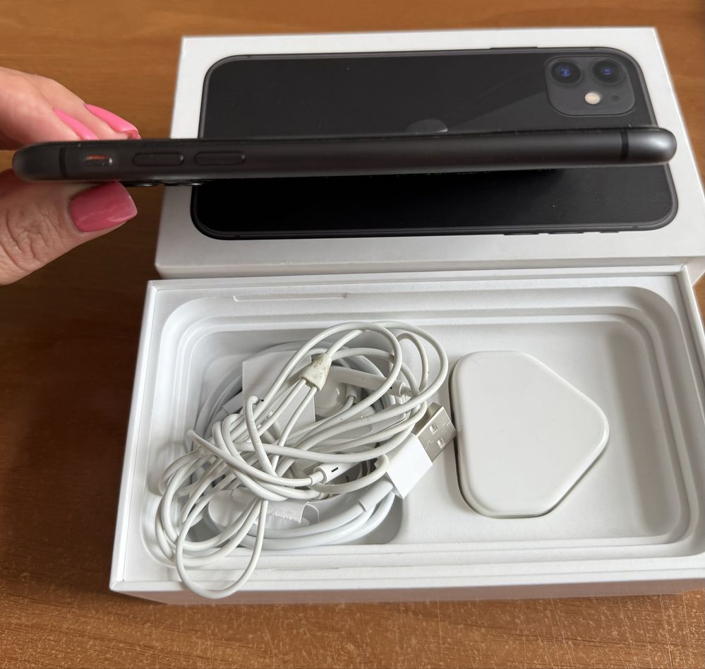 Смартфон Apple iPhone 11 Dual Sim 128 GB