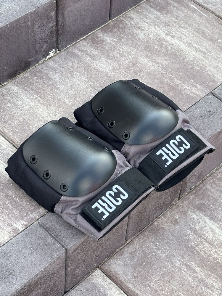 Kask TSG ochraniacze Core skate