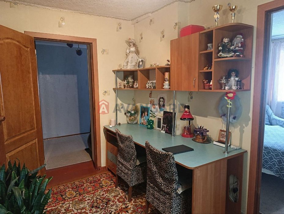 Продам частину будинку в центрі Бородинського (поряд із Сільпо)