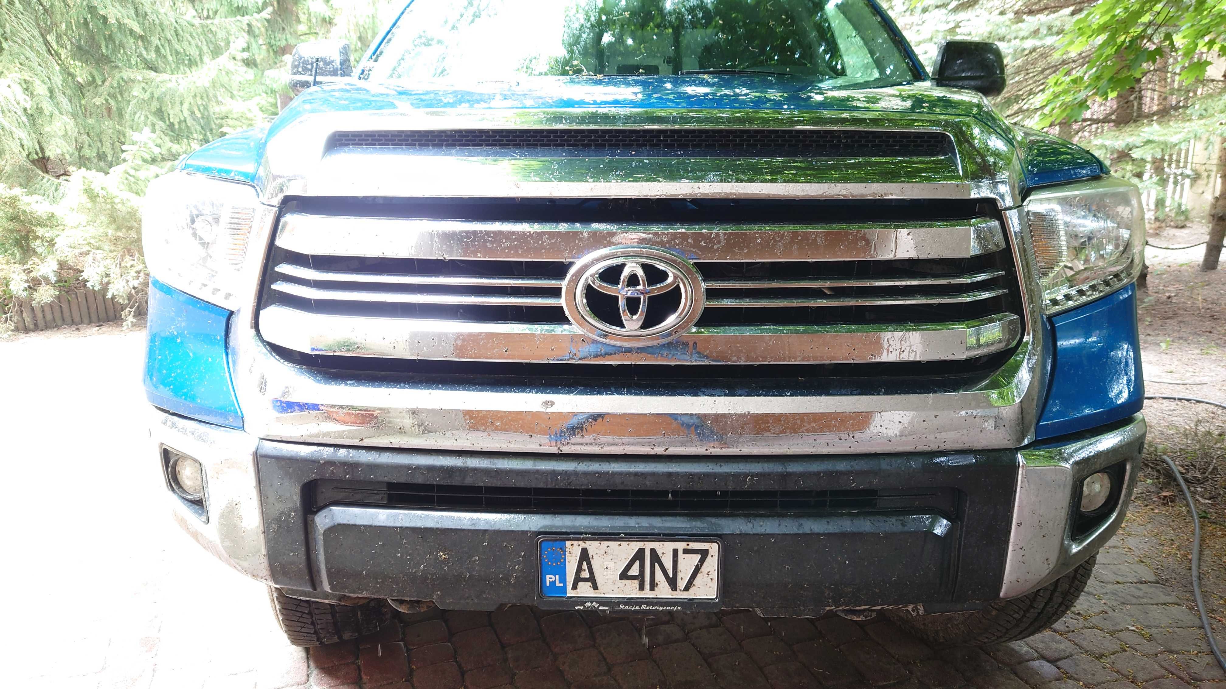 Toyota Tundra - grill 2014 - 2020