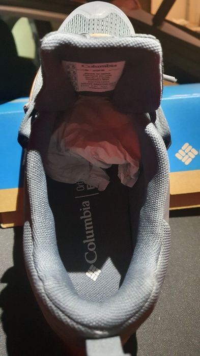Sapatilhas Columbia, novas na caixa, 42,5