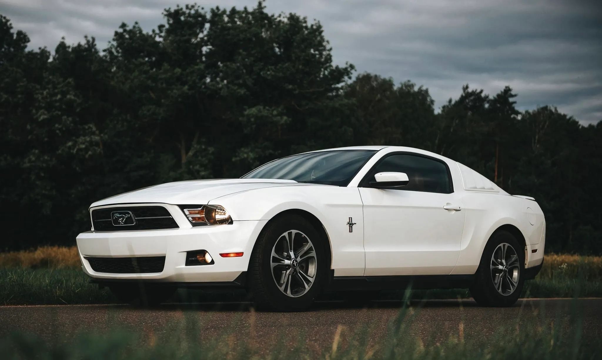 Ford Mustang Ford Mustang V Premium 3.7 v6