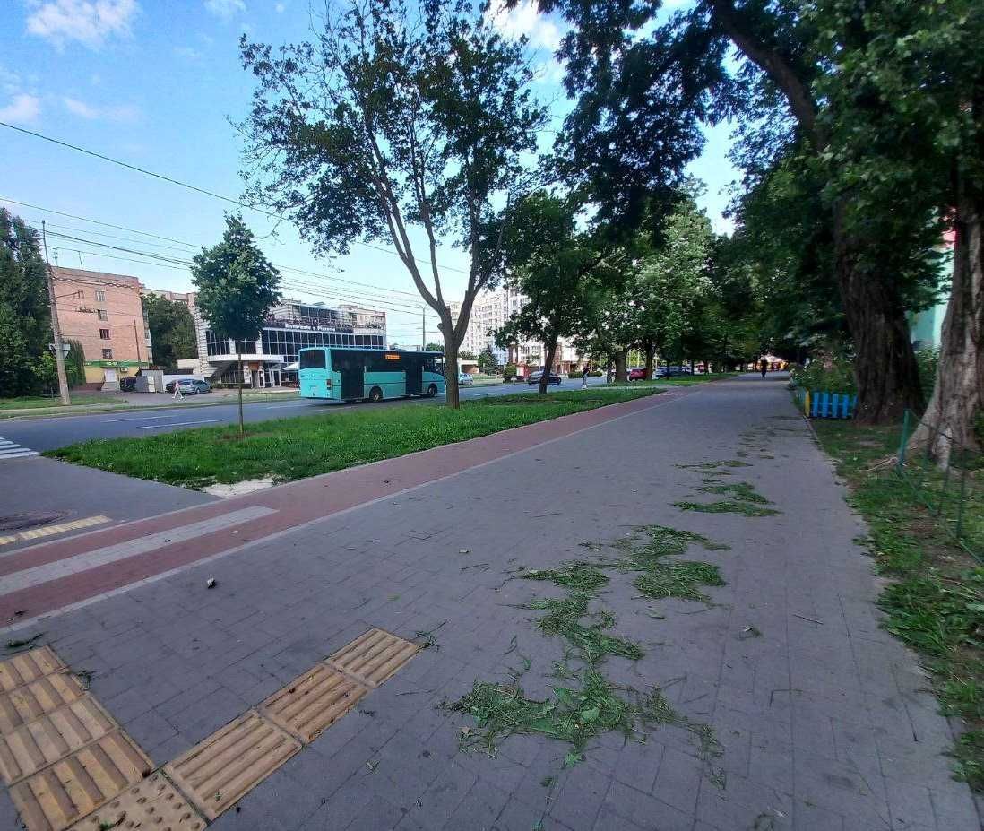 Продам комерційне приміщення на пр. Левка Лук'яненко