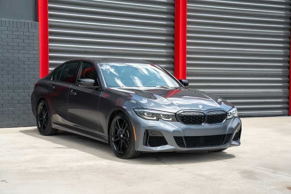 BMW 3 Series M340i      2022
