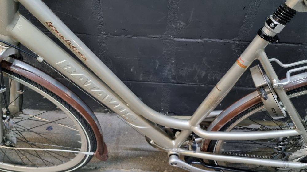 Rower miejski Batavus Damka Shimano Nexave 53 cm Urban Bikes