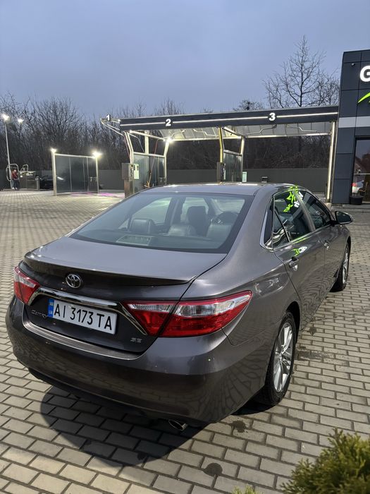 Оренда Toyota Camry 55 2016 року газ/бензин