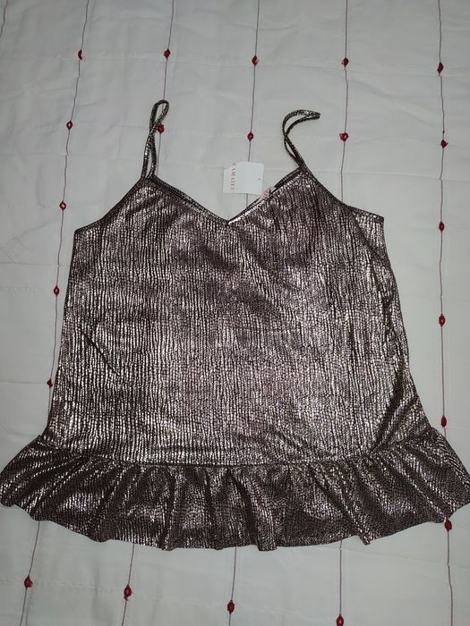 Top NOVO Tam. L (portes grátis)