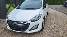 Hyundai i30 samochod osobowy