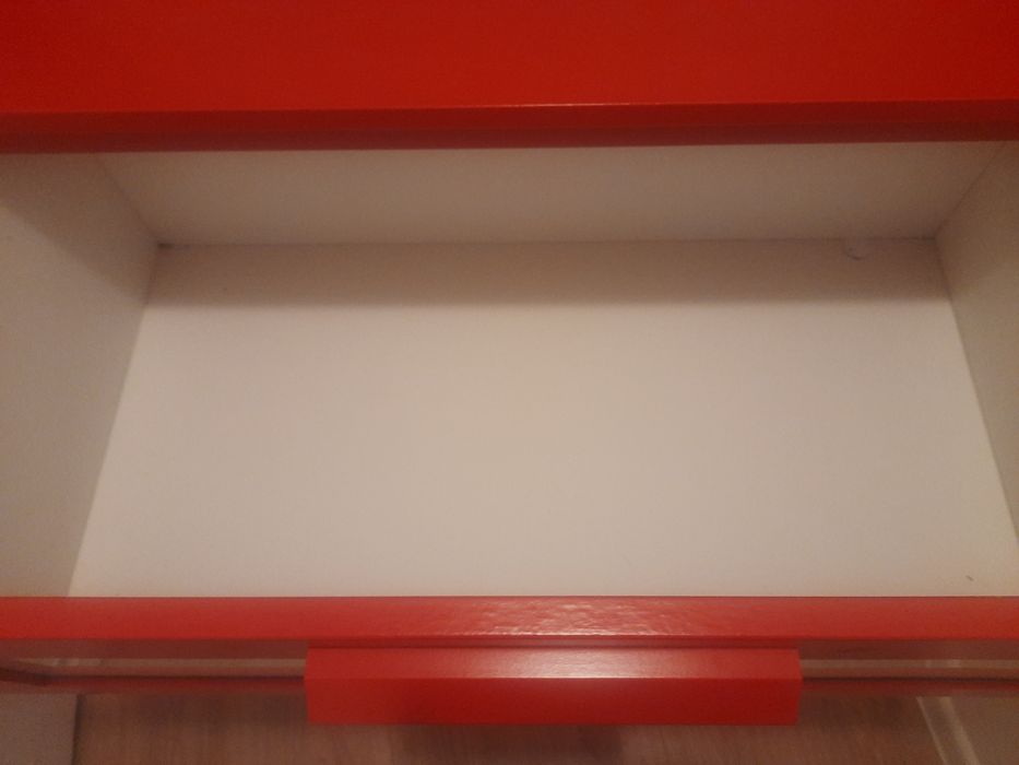 Komoda czerwona brimnes Ikea