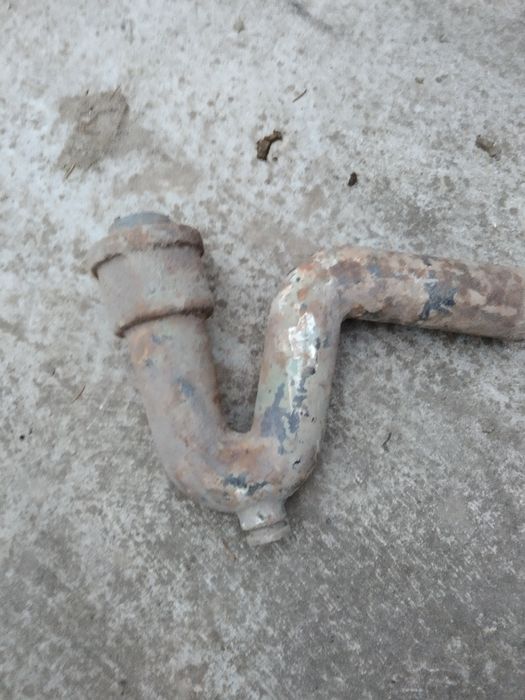 Zlew żeliwny dwukomorowy