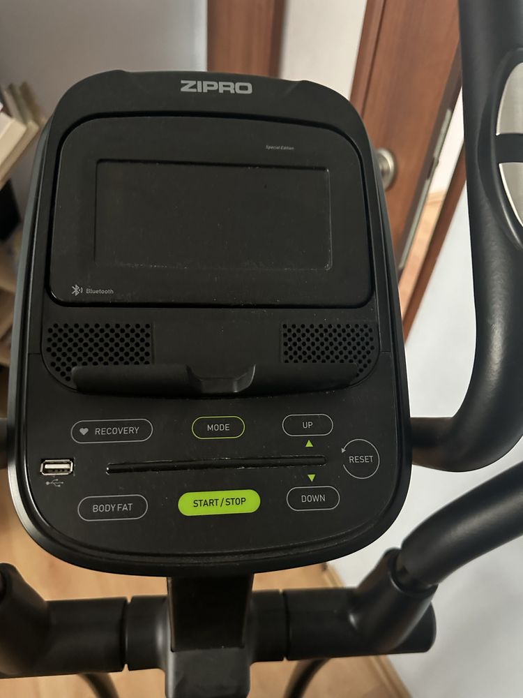Orbitrek Zipro Heat