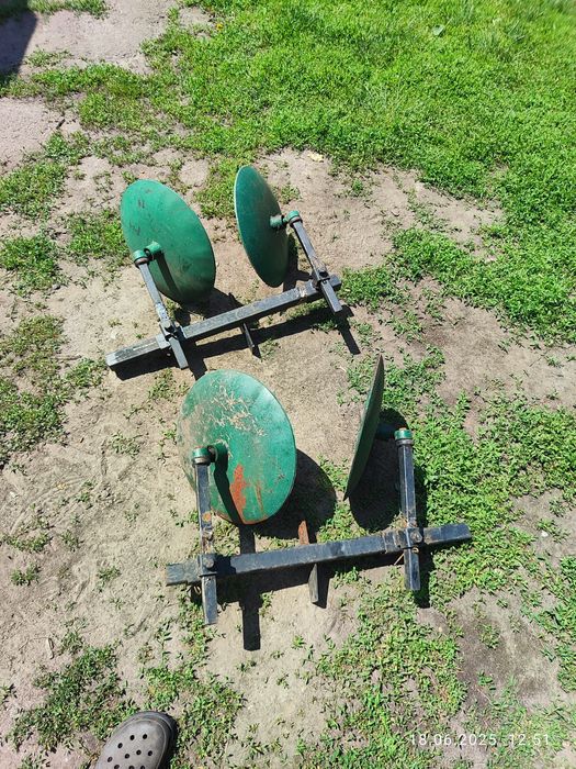 Окучники для трактора.