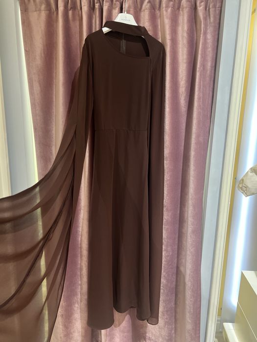 Сукня нарядна, витончена