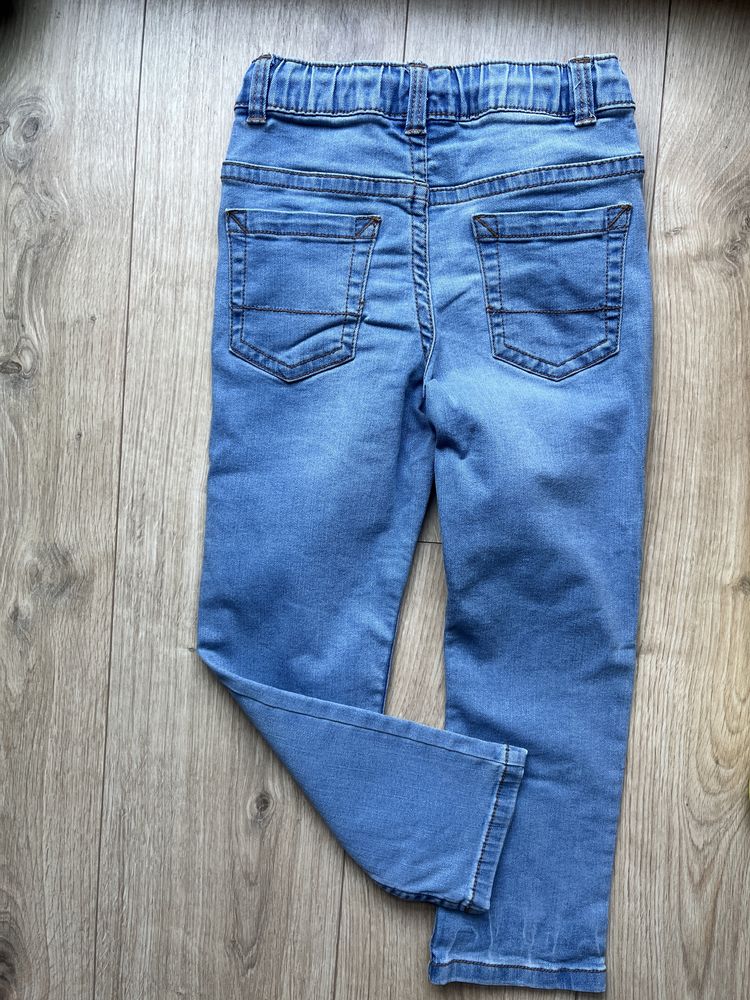 Spodnie jeansy dla chłopca niebieskie regular cool club smyk 122