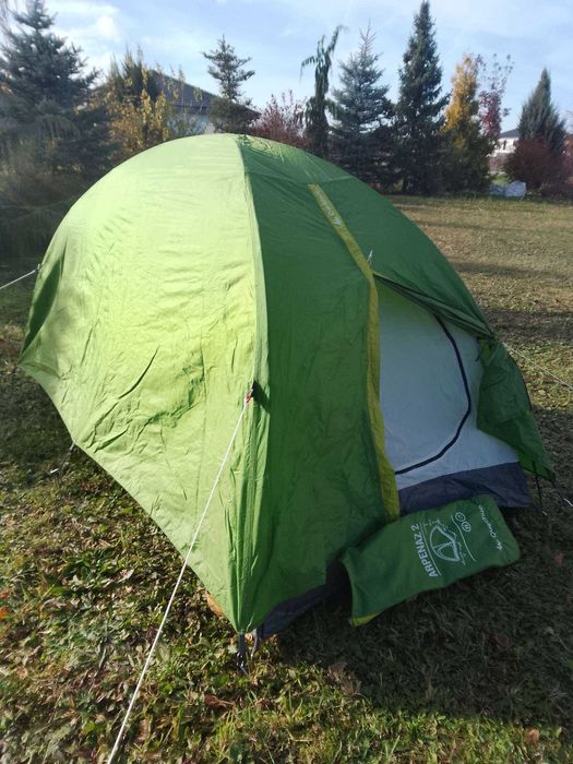 Namiot  Quechua  Arpenaz   2 - osobowy