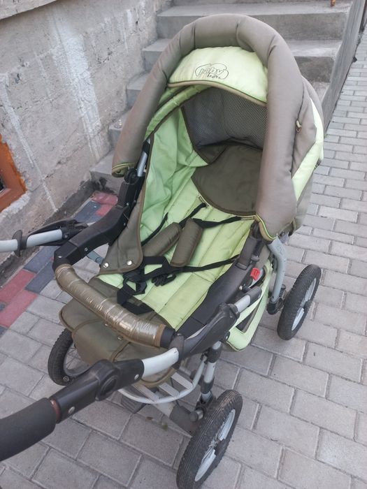 Колясочка 2 в 1 в добрі руки