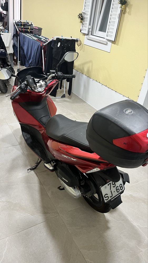 HONDA PCX   2017