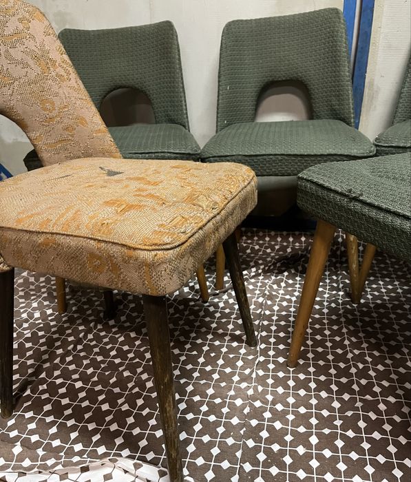 Krzesła PRL muszelka-komplet 5 sztuk, do renowacji