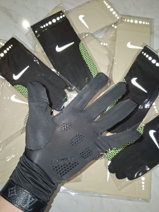 Перчатки Nike оригінл