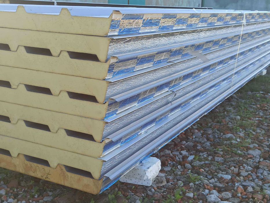 Płyta warstwowa ścienna  I i II gat. Hala, Garaż, Wiata, gr. 40 mm.  2