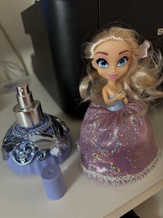 Laleczka perfumies fioletowa tm toys we flakonie fioletowa