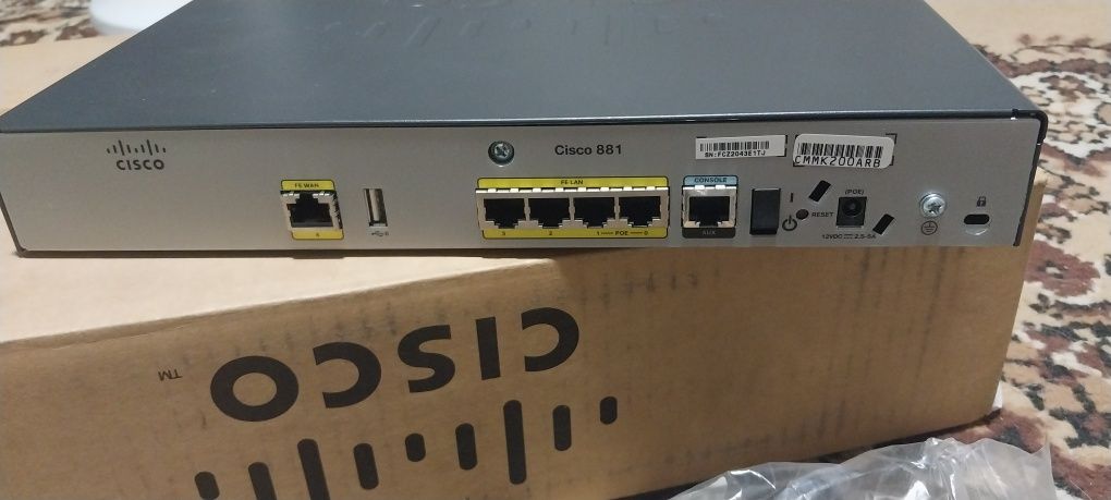 Маршрутизатор Cisco C881SRST-K9, ENet FXS - FXO Sec Router