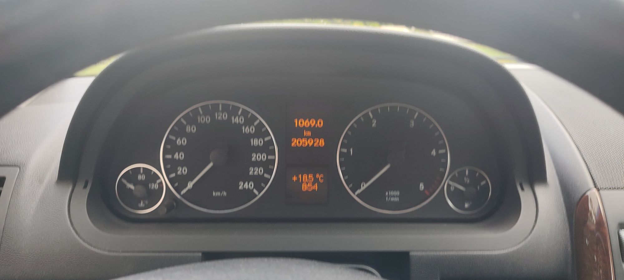Mercedes A180CDI.  Automat