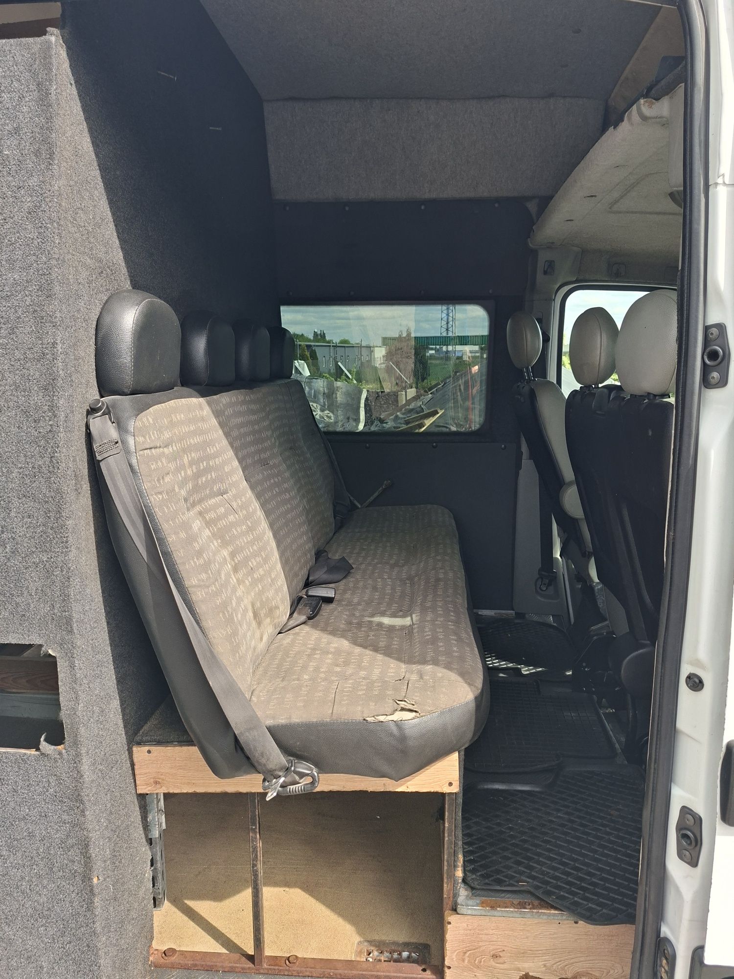 Renault master 2005 2.5dCi brygadówka 7 osobowy fv23%
