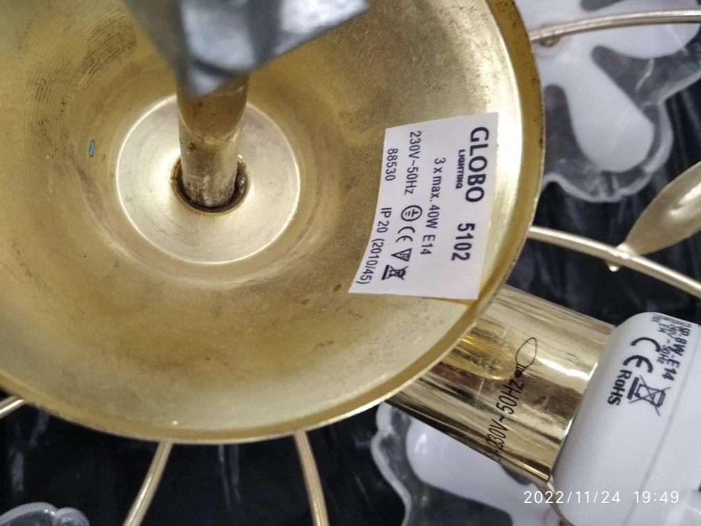 Lampa wisząca sufitowa kwiaty średnica 49 wys 20