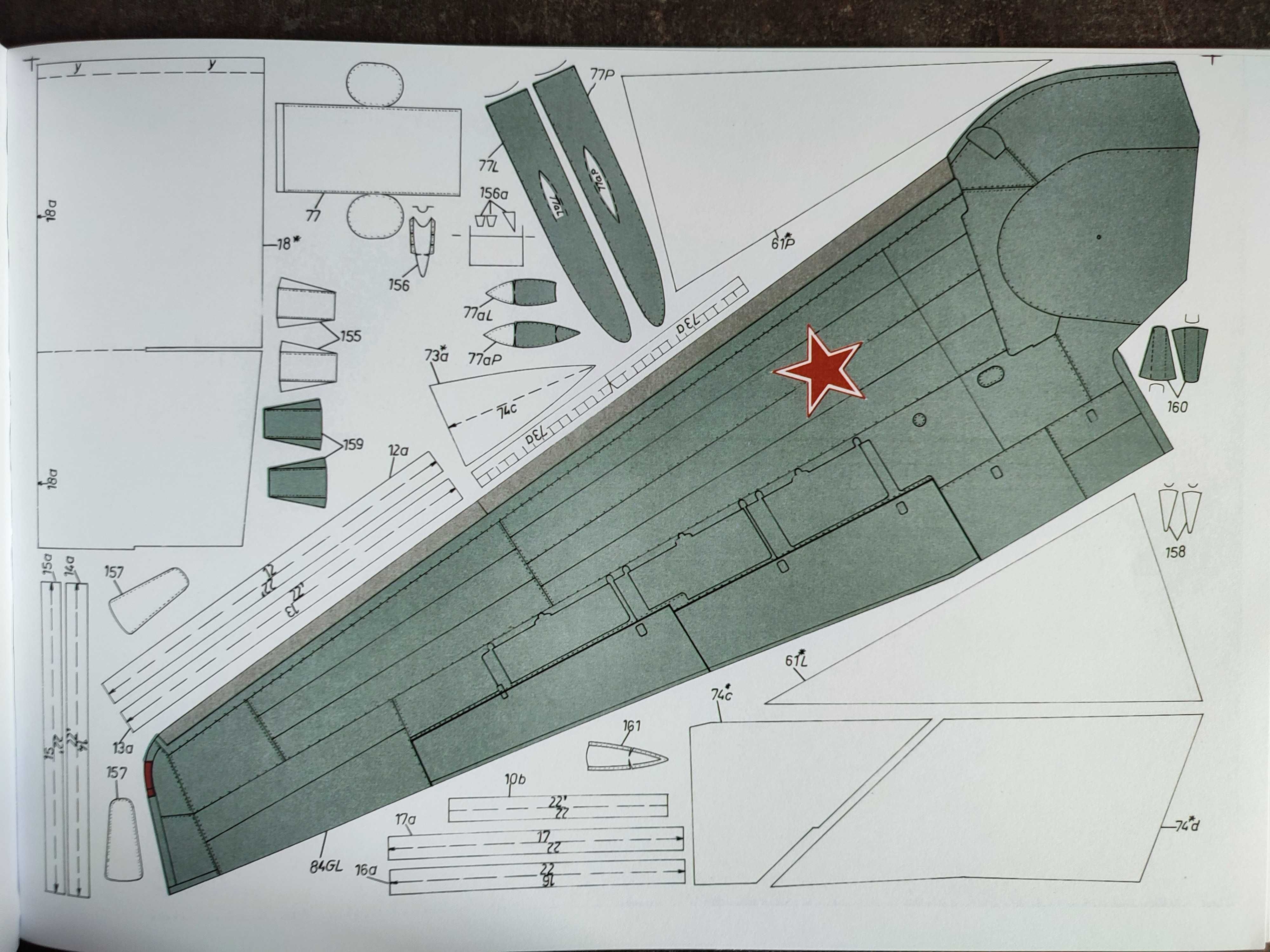 Model kartonowy HOBBY MODEL 50 : samolot TU-22 M3 BACKFIRE -C