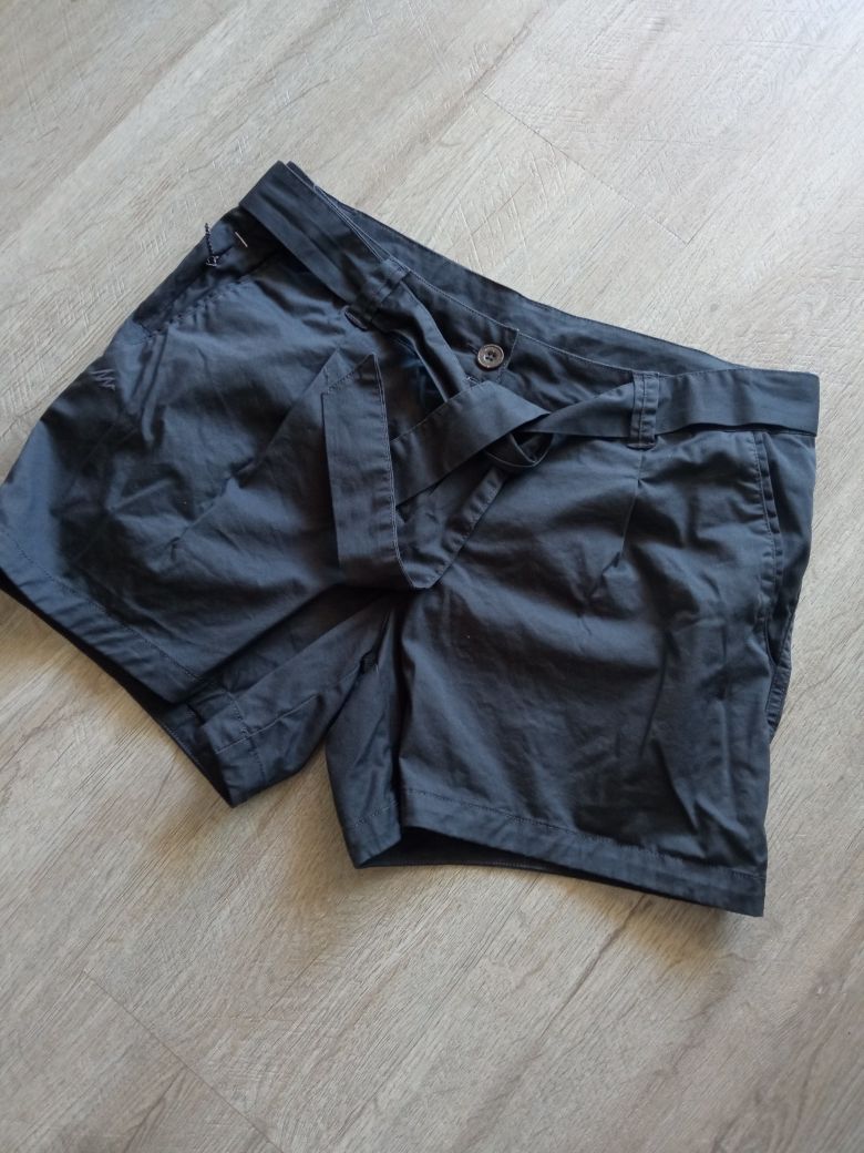 Damskie spodenki turystyczne quechua nh100 40 L jak nowe szorty