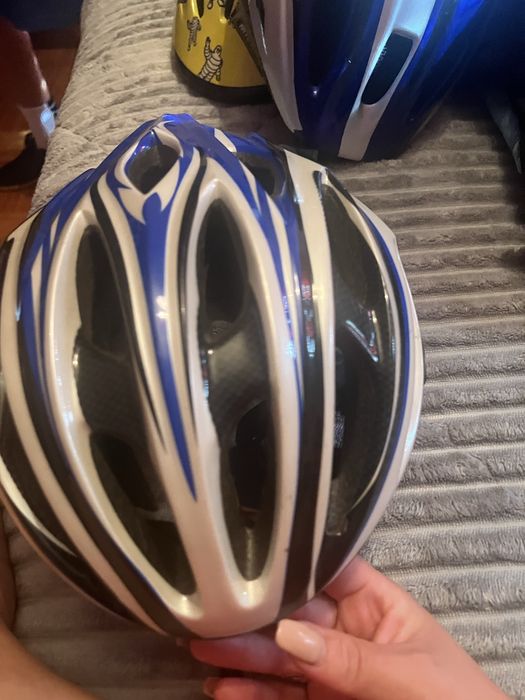 Vendo capacete para andae de bicicleta tamanho S