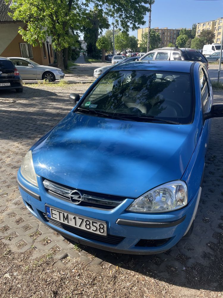 Opel corsa C 1.0