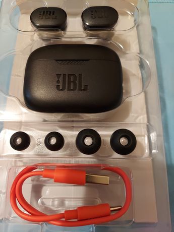 Навушники JBL TUNE130NC