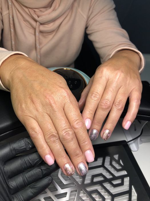 Манікюр, манікюр з покритям , маникюр гель лак