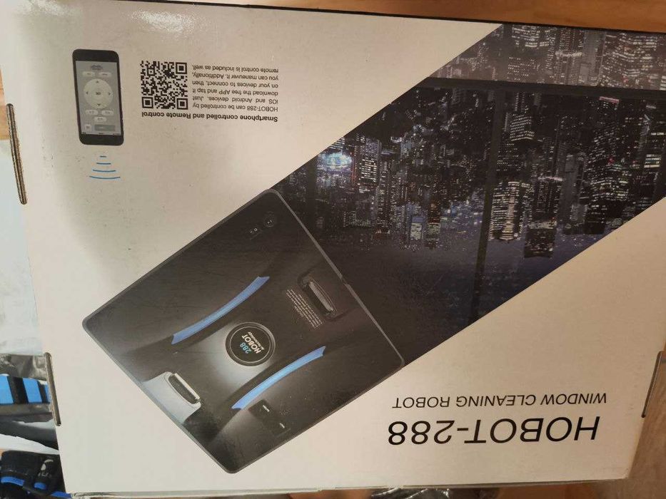 Robot myjący okna i lustra Hobot 288 sterowany smartfonem