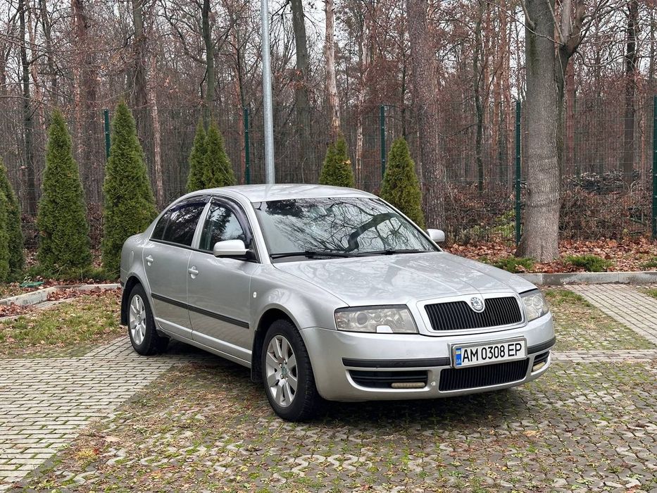 Skoda Superb 2003 р.в.. Газ-бензин.