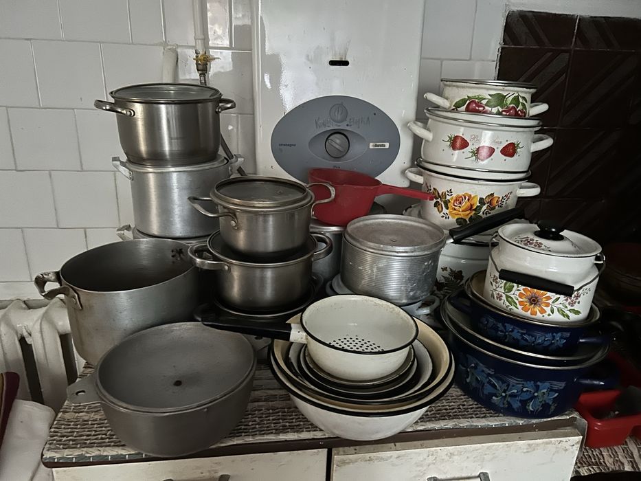 Баняки поливані