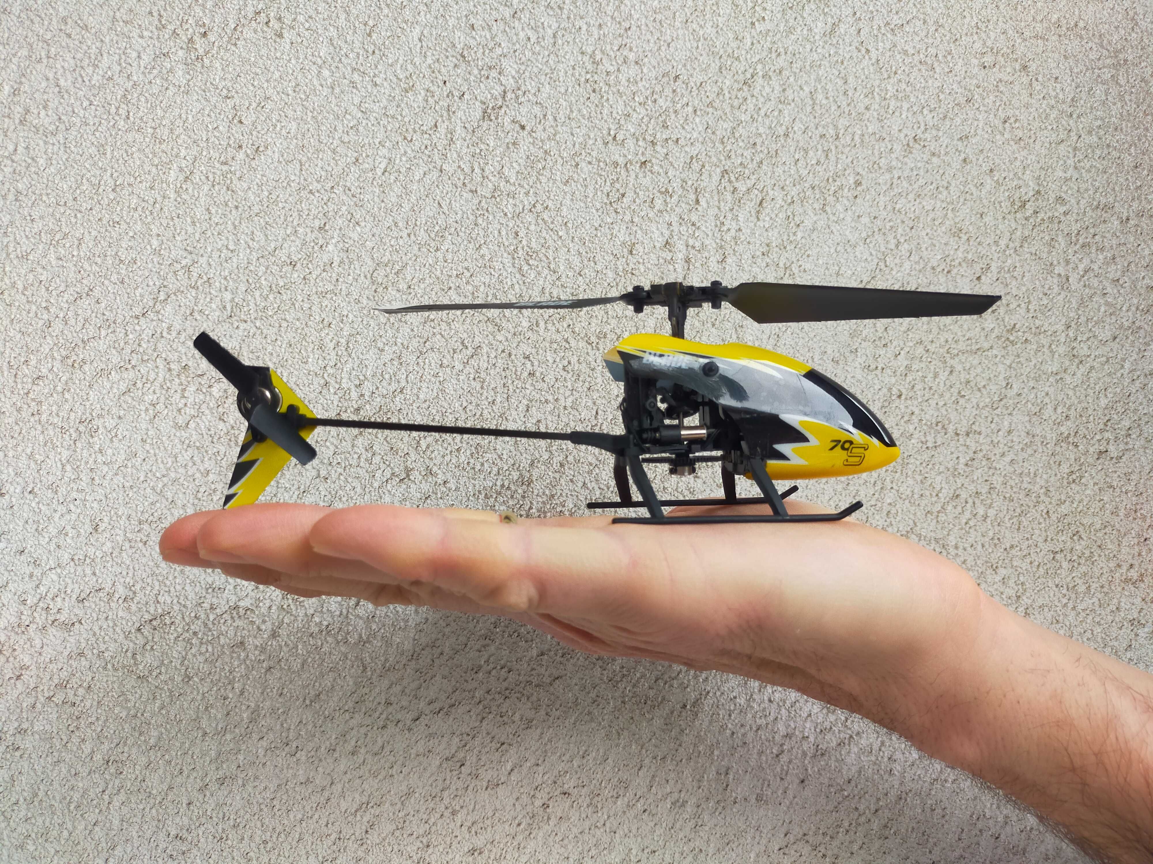 Sprzedam mini- RC Helikopter Blade 70 S RTF zestaw z transmiterem