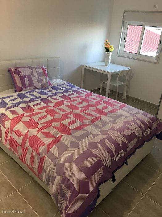 247869 - Single bedroom - Lisbon/ Amadora - Room 7